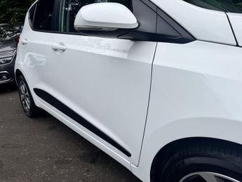 HYUNDAI I10 1.2 Premium SE Hatchback 5dr Petrol Auto Euro 6 (87 ps)