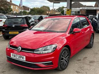 VOLKSWAGEN GOLF 1.6 TDI SE Nav Hatchback 5dr Diesel DSG Euro 6 (s/s) (115 ps)