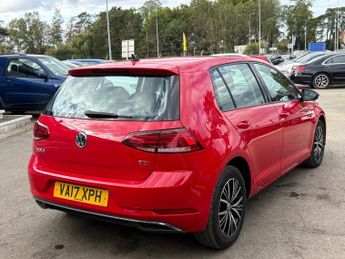 VOLKSWAGEN GOLF 1.6 TDI SE Nav Hatchback 5dr Diesel DSG Euro 6 (s/s) (115 ps)