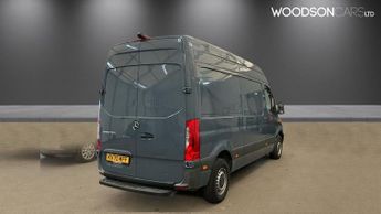 MERCEDES-BENZ eSprinter 55kWh Progressive Panel Van 5dr Electric Auto FWD L2 H2 20kW Cha