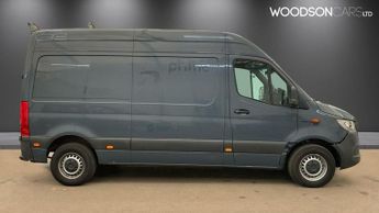 MERCEDES-BENZ eSprinter 55kWh Progressive Panel Van 5dr Electric Auto FWD L2 H2 20kW Cha
