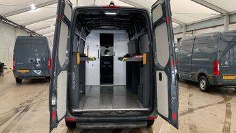 MERCEDES-BENZ eSprinter 55kWh Progressive Panel Van 5dr Electric Auto FWD L2 H2 20kW Cha
