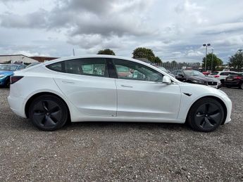 TESLA Model 3 (Dual Motor) Long Range Saloon 4 Door Electric Automatic White 4