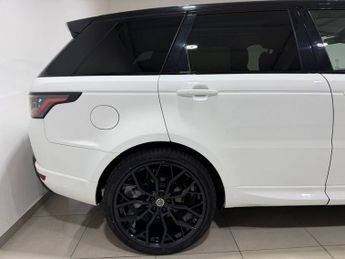 LAND ROVER RANGE ROVER SPORT 3.0 SD V6 HSE Dynamic SUV 5dr Diesel Auto 4WD Euro 6 (s/s) (306 
