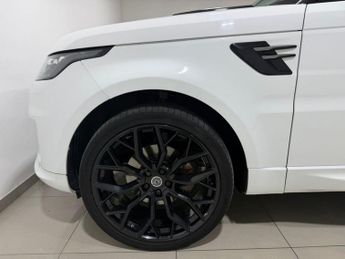 LAND ROVER RANGE ROVER SPORT 3.0 SD V6 HSE Dynamic SUV 5dr Diesel Auto 4WD Euro 6 (s/s) (306 