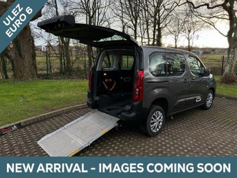 Citroen Berlingo 3 Seat Auto Wheelchair Accessible Disabled Access vehicle WAV