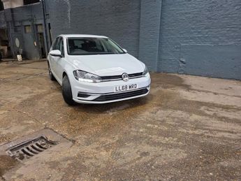 VOLKSWAGEN GOLF 1.6 TDI SE Nav Hatchback 5dr Diesel DSG Euro 6 (s/s) (115 ps)