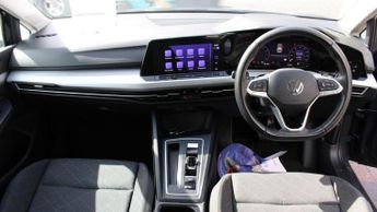 VOLKSWAGEN GOLF 1.0 eTSI MHEV Life Hatchback 5dr Petrol Hybrid DSG Euro 6 (s/s) 