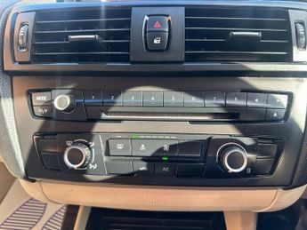 BMW 1 SERIES 2.0 118d SE Hatchback 5dr Diesel Auto Euro 5 (s/s) (143 ps)