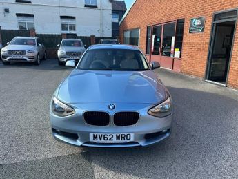 BMW 1 SERIES 2.0 118d SE Hatchback 5dr Diesel Auto Euro 5 (s/s) (143 ps)