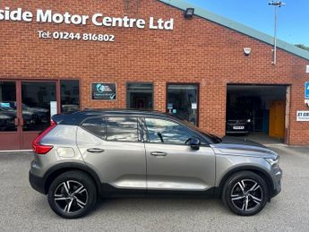 VOLVO XC40 1.5 T3 R-Design SUV 5dr Petrol Auto Euro 6 (s/s) (163 ps)