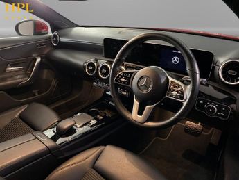 MERCEDES-BENZ A CLASS 1.3 A200 Sport (Executive) Hatchback 5dr Petrol 7G-DCT Euro 6 (s