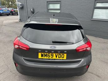 FORD FOCUS 1.0T EcoBoost Titanium Hatchback 5dr Petrol Manual Euro 6 (s/s) 