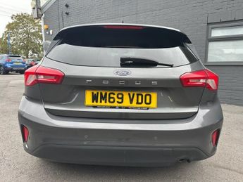 FORD FOCUS 1.0T EcoBoost Titanium Hatchback 5dr Petrol Manual Euro 6 (s/s) 