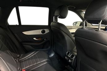 MERCEDES-BENZ GLC 2.0 GLC220d AMG Line SUV 5dr Diesel G-Tronic+ 4MATIC Euro 6 (s/s