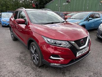 Nissan Qashqai 1.3 DIG-T N-Connecta SUV 5dr Petrol Manual Euro 6 (s/s) (140 ps)