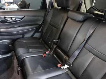 NISSAN X-TRAIL 1.7 dCi Tekna SUV 5dr Diesel CVT 4WD Euro 6 (s/s) (150 ps)