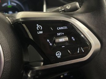 JAGUAR I-PACE 400 90kWh R-Dynamic SE Black SUV 5dr Electric Auto 4WD (400 ps)