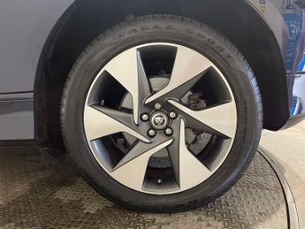 JAGUAR I-PACE 400 90kWh R-Dynamic SE Black SUV 5dr Electric Auto 4WD (400 ps)