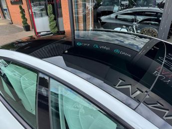 TESLA Model 3 (Dual Motor) Performance Saloon 4dr Electric Auto 4WDE (Performa