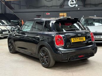 MINI HATCH 1.5 Cooper Hatchback 5dr Petrol Manual Euro 6 (s/s) (136 ps)