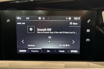 VAUXHALL MOKKA ELECTRIC 50kWh SE Premium SUV 5dr Electric Auto (136 ps) Panoramic Rear V