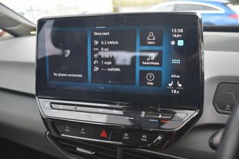 VOLKSWAGEN ID.3 Pro 58kWh Life Hatchback 5dr Electric Auto (145 ps)