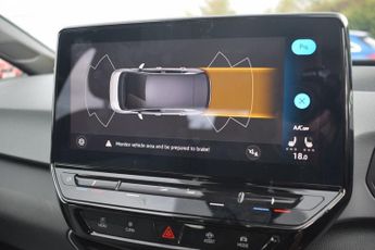 VOLKSWAGEN ID.3 Pro 58kWh Life Hatchback 5dr Electric Auto (145 ps)
