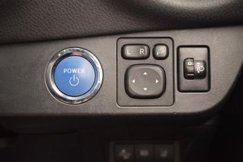 TOYOTA YARIS 1.5 VVT-h Excel Hatchback 5dr Petrol Hybrid E-CVT Euro 6 (s/s) (