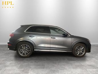 AUDI Q3 1.5 TFSI CoD 35 S line SUV 5dr Petrol S Tronic Euro 6 (s/s) (150