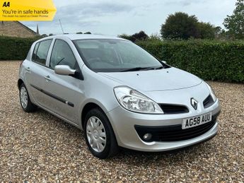Renault Clio 1.6 VVT Expression Hatchback 5dr Petrol Automatic (179 g/km, 111