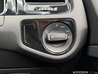 VOLKSWAGEN GOLF 2.0 TSI GTI Hatchback 5dr Petrol DSG Euro 6 (s/s) (230 ps)