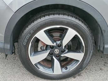 NISSAN QASHQAI 1.6 dCi N-Connecta SUV 5dr Diesel XTRON 2WD Euro 6 (s/s) (130 ps