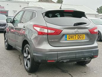 NISSAN QASHQAI 1.6 dCi N-Connecta SUV 5dr Diesel XTRON 2WD Euro 6 (s/s) (130 ps