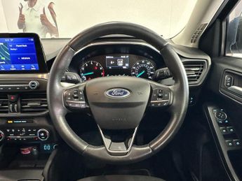 FORD FOCUS 1.0T EcoBoost Titanium Hatchback 5dr Petrol Auto Euro 6 (s/s) (1