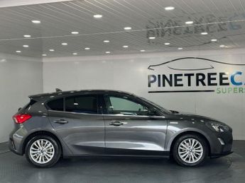 FORD FOCUS 1.0T EcoBoost Titanium Hatchback 5dr Petrol Auto Euro 6 (s/s) (1