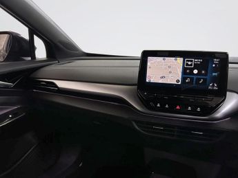 VOLKSWAGEN ID.4 Pure 52kWh Life SUV 5dr Electric Auto (148 ps)