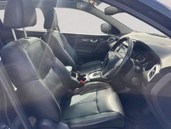 NISSAN QASHQAI 1.6 dCi Tekna SUV 5dr Diesel XTRON 2WD Euro 5 (s/s) (130 ps)