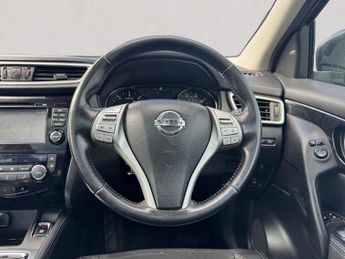 NISSAN QASHQAI 1.6 dCi Tekna SUV 5dr Diesel XTRON 2WD Euro 5 (s/s) (130 ps)