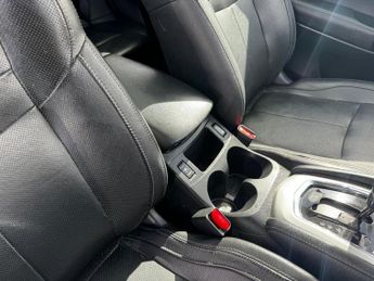 NISSAN QASHQAI 1.6 dCi Tekna SUV 5dr Diesel XTRON 2WD Euro 5 (s/s) (130 ps)