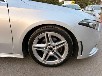 MERCEDES-BENZ A CLASS 1.5 A180d AMG Line (Premium Plus 2) 7G-DCT Euro 6 (s/s) 5dr