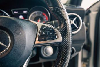 MERCEDES-BENZ GLA 2.0 GLA250 AMG Line SUV 5dr Petrol 7G-DCT 4MATIC Euro 6 (s/s) (2