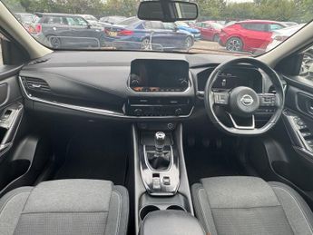 NISSAN QASHQAI 1.3 DIG-T MHEV N-Connecta SUV 5dr Petrol Hybrid Manual Euro 6 (s