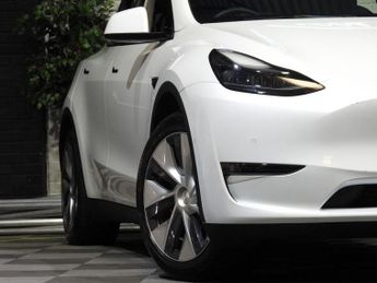 TESLA MODEL Y (Dual Motor) Long Range SUV 5dr Electric Auto 4WDE (384 bhp)