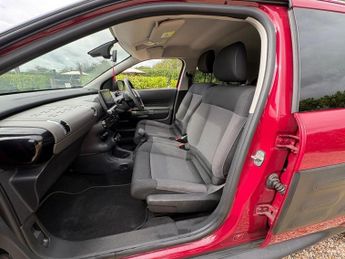 CITROEN C4 CACTUS 1.2 PureTech Flair Hatchback 5dr Petrol ETG5 Euro 6 (s/s) (82 ps