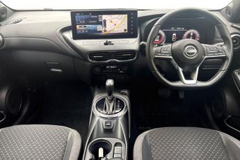 NISSAN JUKE 1.6 N-Connecta SUV 5dr Petrol Hybrid Auto Euro 6 (143 ps) Rear V