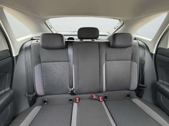 VOLKSWAGEN TAIGO 1.0 TSI Life SUV 5dr Petrol DSG Euro 6 (s/s) (110 ps)