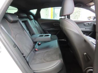 SEAT LEON 1.5 TSI EVO FR Black Edition Hatchback 5dr Petrol Manual Euro 6 