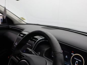 HYUNDAI TUCSON 1.6 T-GDi Premium SUV 5dr Petrol Manual Euro 6 (s/s) (150 ps)