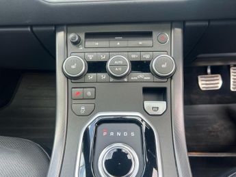 LAND ROVER RANGE ROVER EVOQUE 2.0 TD4 HSE Dynamic SUV 5dr Diesel Auto 4WD Euro 6 (s/s) (180 ps